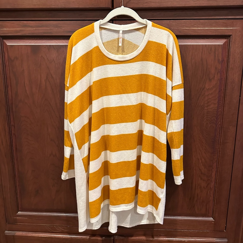 Striped tunic top sz S